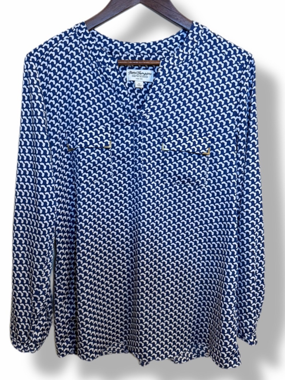Norm Thompson Blue White Geometric Print Long Sleeve Blouse Top Medium